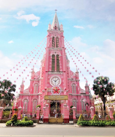 Sacred Heart of Jesus (Ho Chi Minh City) 耶穌聖心堂 (胡志明市)