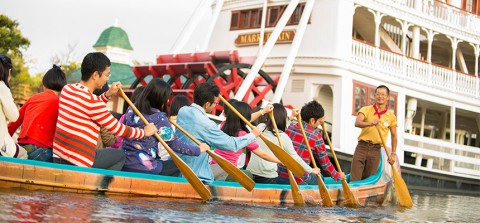 Tokyo Disney-Beaver Brothers Explorer Canoes 東京迪士尼-海狸兄弟獨木舟歷險