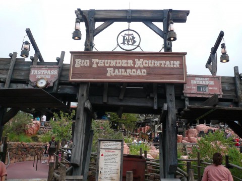 Tokyo Disney-Big Thunder Mountain 東京迪士尼-巨雷山