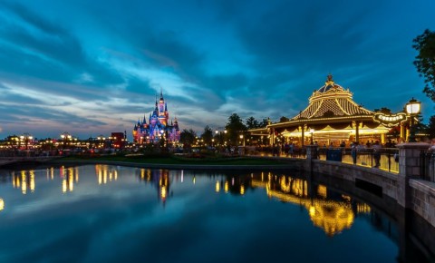 Shanghai Disneyland-Fantasia Carousel 上海迪士尼樂園 – 幻想曲旋轉木馬