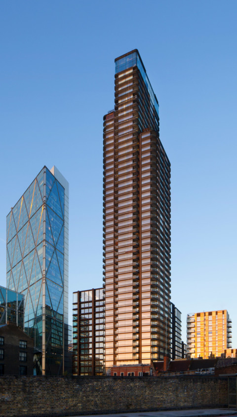 Foster + Partners completes luxury Principal Tower in London｜Foster + Partners在倫敦完成了豪華的信安塔