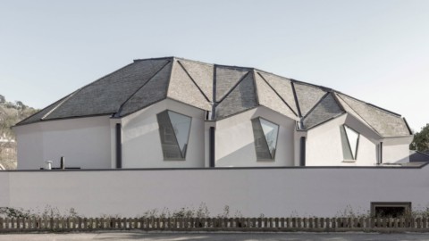 Nicolas Pople Architects creates vaulted CLT church in Stroud｜尼古拉斯·波普爾（Nicolas Pople）建築師在斯特勞德（Stroud）創建拱形CLT教堂