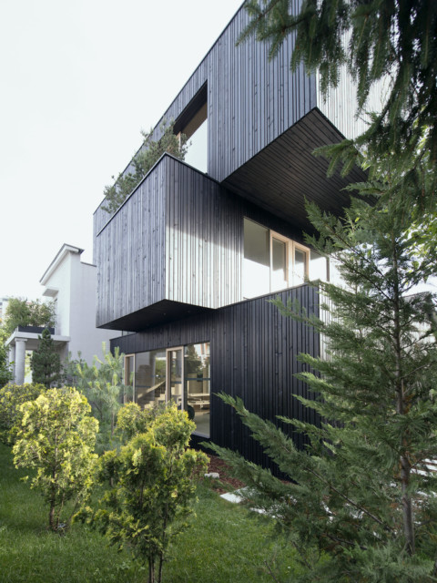 3SHOEBOX House ｜ OFIS Architects