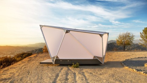 Jupe travel pods are space-themed shelters for off-grid living｜Jupe旅行吊艙是以空間為主題的庇護所，可用於離網生活
